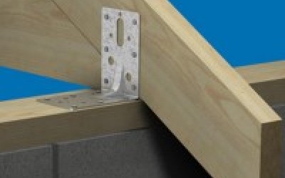 Angle Brackets in Timber Construction